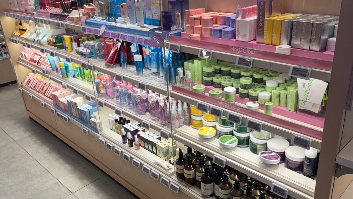 Pembatasan Import kosmetik Berlaku per 10 Maret 2024!